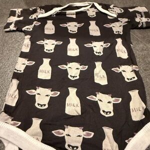 Kickee Pants Short Sleeve Onesie with Cow and Milk Print